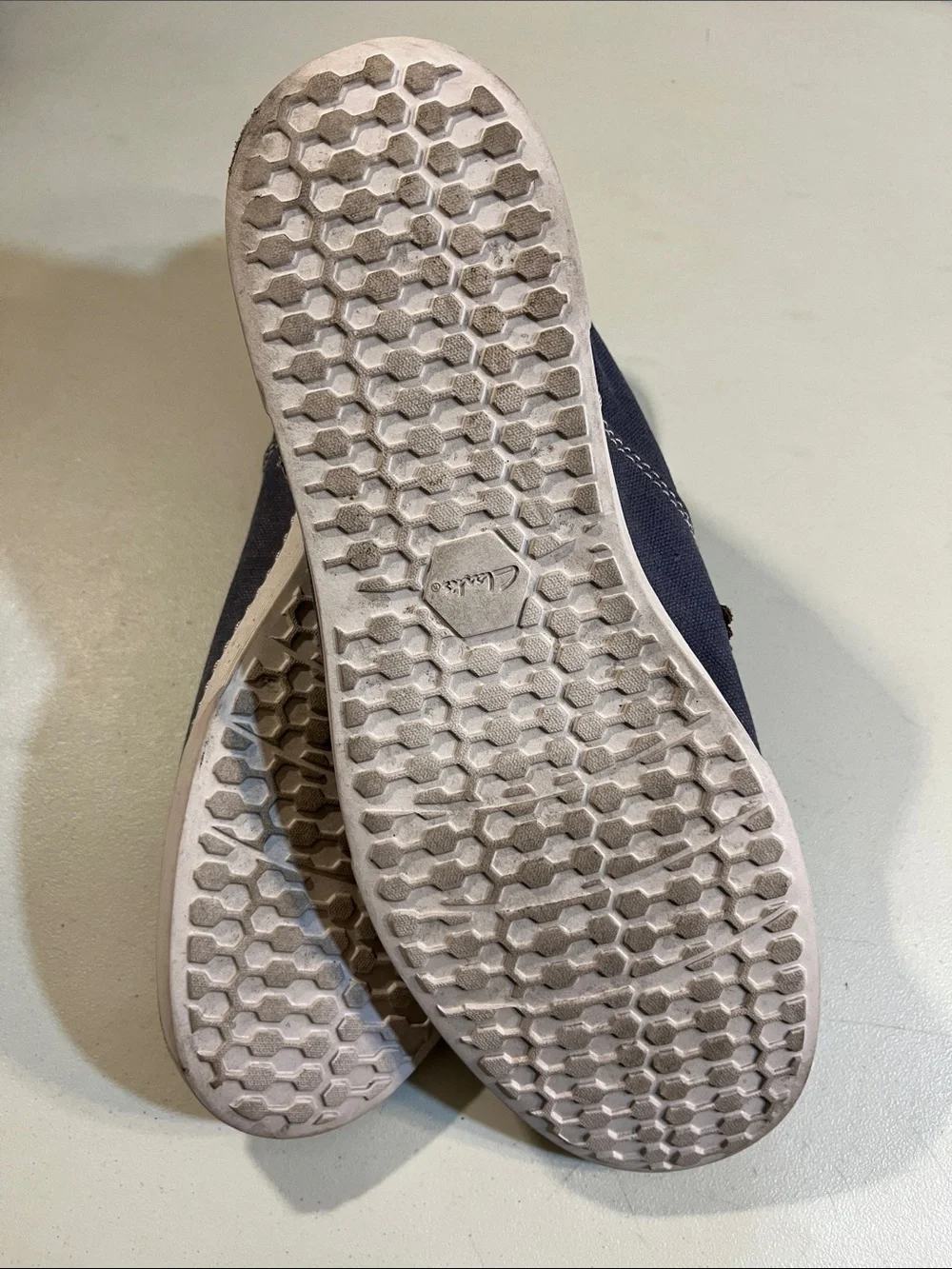Clarks Men's Blue Chukka Boots with Brown Trim